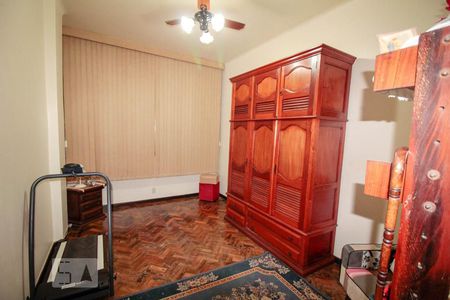 Apartamento à venda com 156m², 4 quartos e sem vagaQuarto 2 