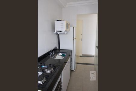 Apartamento à venda com 43m², 2 quartos e 1 vaga Apartamento à venda com 43m², 2 quartos e 1 vagaCozinha