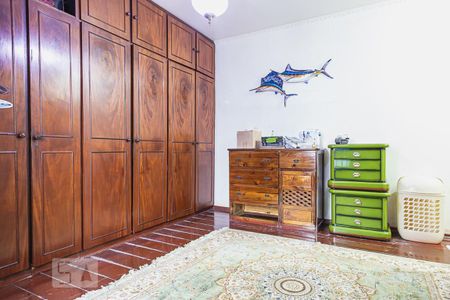 Casa à venda com 470m², 4 quartos e 6 vagas Casa à venda com 470m², 4 quartos e 6 vagasSuíte 2