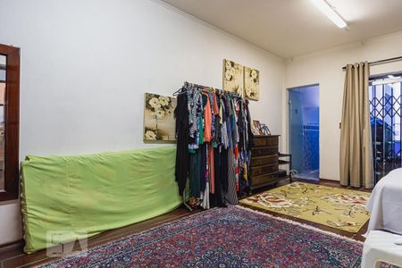 Casa à venda com 470m², 4 quartos e 6 vagas Casa à venda com 470m², 4 quartos e 6 vagasSuíte 3