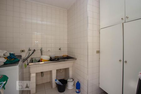 Casa à venda com 540m², 5 quartos e 6 vagasÁrea de Serviço