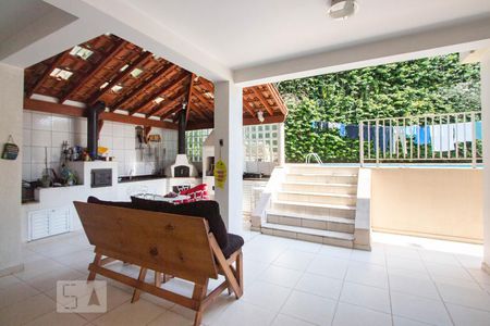 Casa à venda com 540m², 5 quartos e 6 vagasChurrasqueira