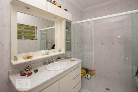 Casa à venda com 540m², 5 quartos e 6 vagasBanheiro 4