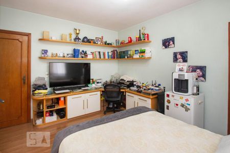 Casa à venda com 540m², 5 quartos e 6 vagasSuite 3