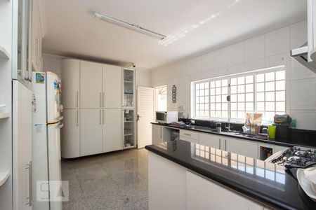 Casa à venda com 540m², 5 quartos e 6 vagasCozinha