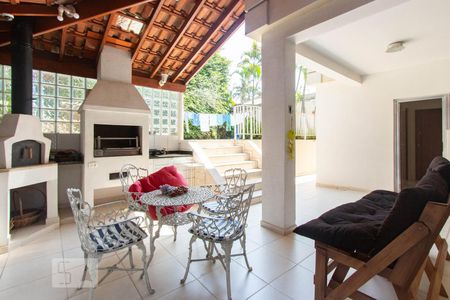 Casa à venda com 540m², 5 quartos e 6 vagasChurrasqueira