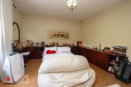 Casa à venda com 540m², 5 quartos e 6 vagasSuite 1