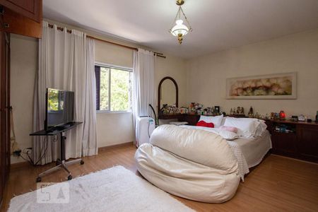 Casa à venda com 540m², 5 quartos e 6 vagasSuite 1