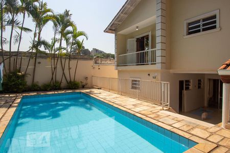 Casa à venda com 540m², 5 quartos e 6 vagasPiscina