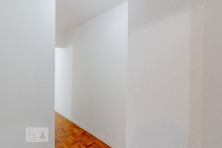 Corredor  de apartamento para alugar com 2 quartos, 80m² em Sacomã, São Paulo
