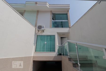 Casa à venda com 611m², 3 quartos e 4 vagasFachada