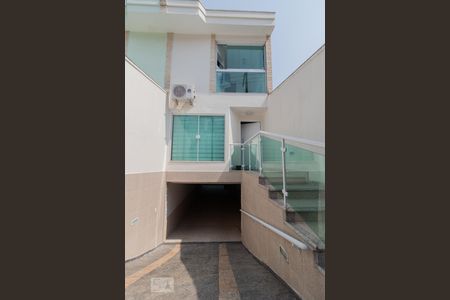 Casa à venda com 611m², 3 quartos e 4 vagasFachada