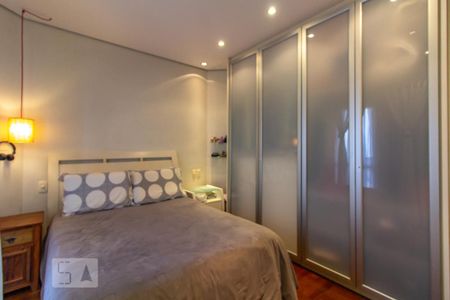 Apartamento à venda com 108m², 3 quartos e 2 vagasQuarto 2 - Suíte