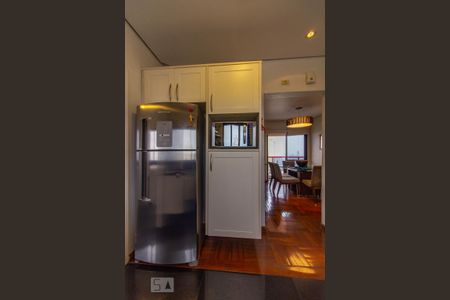 Apartamento à venda com 108m², 3 quartos e 2 vagasCozinha