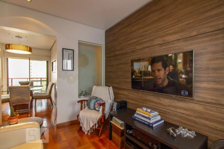 Apartamento à venda com 108m², 3 quartos e 2 vagasSala de TV