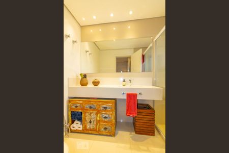 Apartamento à venda com 108m², 3 quartos e 2 vagasBanheiro Quarto 2 - Suíte