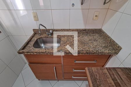 Casa à venda com 100m², 3 quartos e 1 vaga Casa à venda com 100m², 3 quartos e 1 vagaCozinha