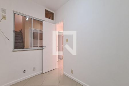 Casa à venda com 100m², 3 quartos e 1 vaga Casa à venda com 100m², 3 quartos e 1 vagaQuarto 2