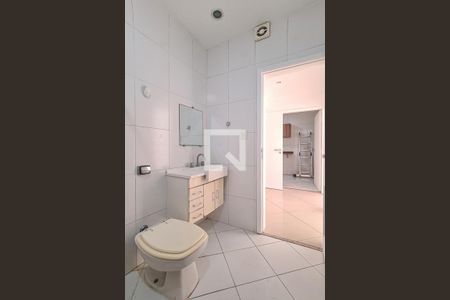 Casa à venda com 100m², 3 quartos e 1 vaga Casa à venda com 100m², 3 quartos e 1 vagaBanheiro
