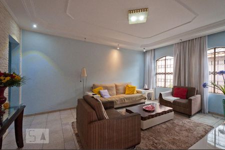 Sala de casa à venda com 3 quartos, 150m² em Jardim Ponte Rasa, São Paulo