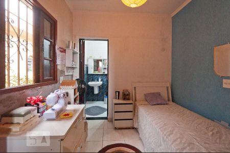 Casa à venda com 150m², 3 quartos e 4 vagas Casa à venda com 150m², 3 quartos e 4 vagasSuíte