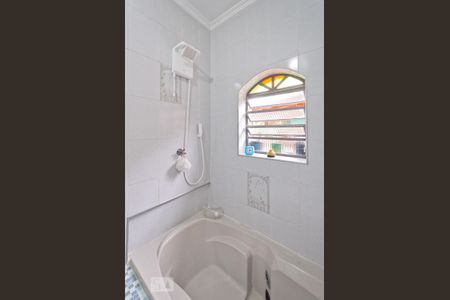 Casa à venda com 150m², 3 quartos e 4 vagas Casa à venda com 150m², 3 quartos e 4 vagasBanheiro 2