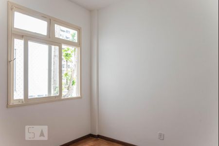 Quarto 1 de apartamento à venda com 2 quartos, 65m² em Tijuca, Rio de Janeiro