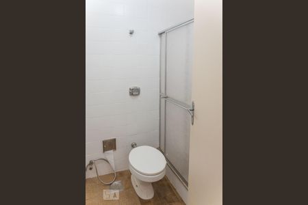 Apartamento à venda com 65m², 2 quartos e 1 vagaBanheiro Social 
