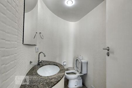 Apartamento para alugar com 36m², 1 quarto e 1 vaga Apartamento para alugar com 36m², 1 quarto e 1 vagaBanheiro do quarto