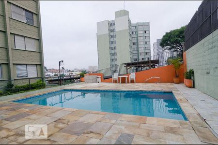 Apartamento à venda com 64m², 2 quartos e 2 vagasÁrea comum - Piscina