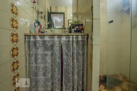 Apartamento à venda com 64m², 2 quartos e 2 vagasBanheiro