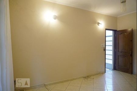 Sala de casa à venda com 3 quartos, 220m² em Jardim Maringa, São Paulo