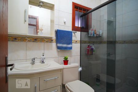 Banheiro de casa para alugar com 3 quartos, 90m² em São José, Canoas