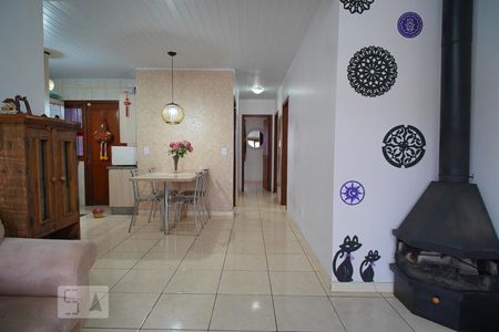 Sala de casa para alugar com 3 quartos, 90m² em São José, Canoas