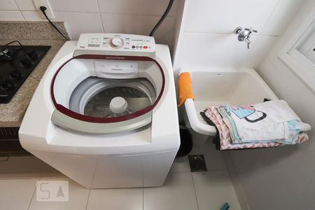 Apartamento para alugar com 54m², 2 quartos e 2 vagasÁrea de serviço