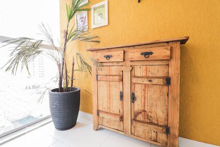 Apartamento para alugar com 54m², 2 quartos e 2 vagasDetalhe da varanda