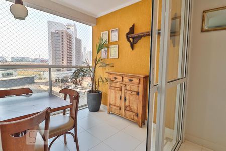 Apartamento para alugar com 54m², 2 quartos e 2 vagasVaranda