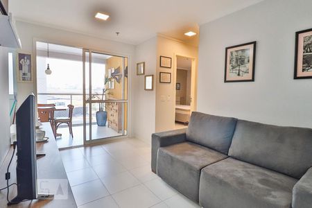 Sala de apartamento para alugar com 2 quartos, 54m² em Jardim Goiás, Goiânia