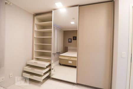 Apartamento para alugar com 54m², 2 quartos e 2 vagasSuíte