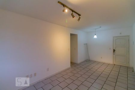 Sala de apartamento para alugar com 3 quartos, 64m² em Estreito, Florianópolis