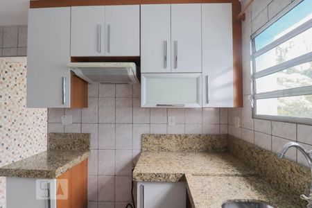 Apartamento para alugar com 68m², 2 quartos e 1 vagaCozinha
