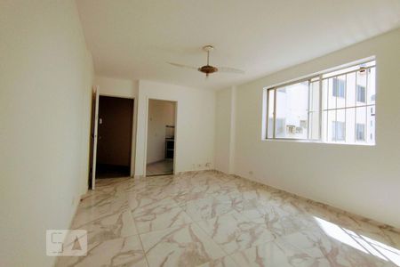 Sala  de apartamento para alugar com 1 quarto, 50m² em Jacarepaguá, Rio de Janeiro