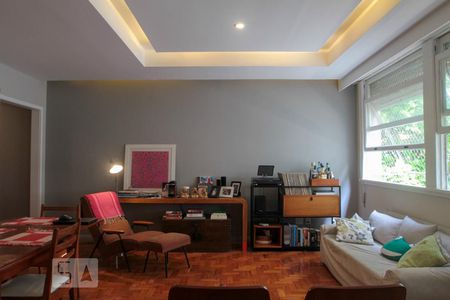 Sala de apartamento à venda com 3 quartos, 100m² em Leblon, Rio de Janeiro