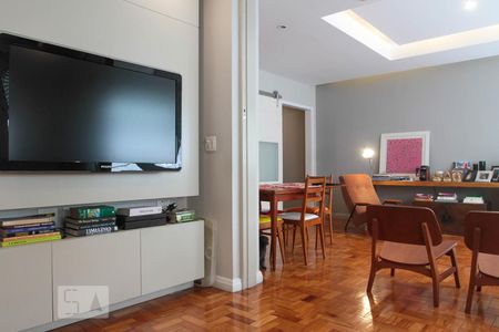 Sala de apartamento à venda com 3 quartos, 100m² em Leblon, Rio de Janeiro