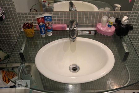 Apartamento à venda com 100m², 3 quartos e sem vagaBanheiro Social