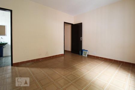 Suíte de casa para alugar com 2 quartos, 350m² em Jardim Peri, São Paulo
