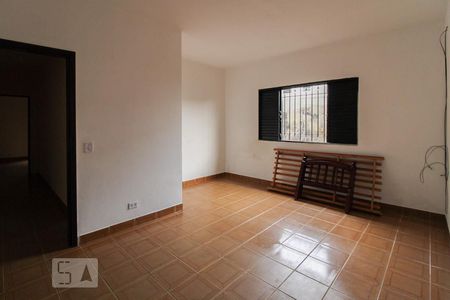 Casa para alugar com 350m², 2 quartos e 2 vagasQuarto 2