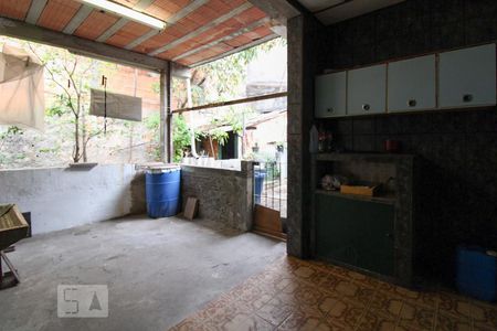 Casa para alugar com 350m², 2 quartos e 2 vagasÁrea de Serviço