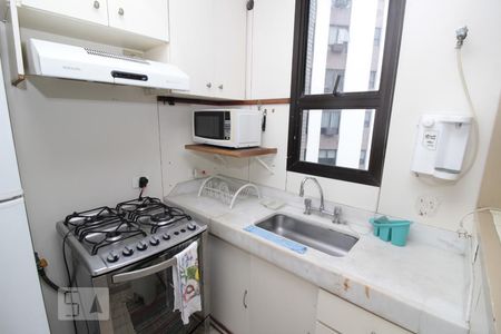 Cozinha de apartamento à venda com 1 quarto, 55m² em Copacabana, Rio de Janeiro