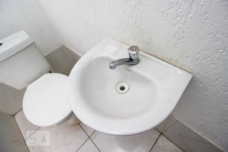 Studio para alugar com 28m², 1 quarto e sem vagaPia - Banheiro
